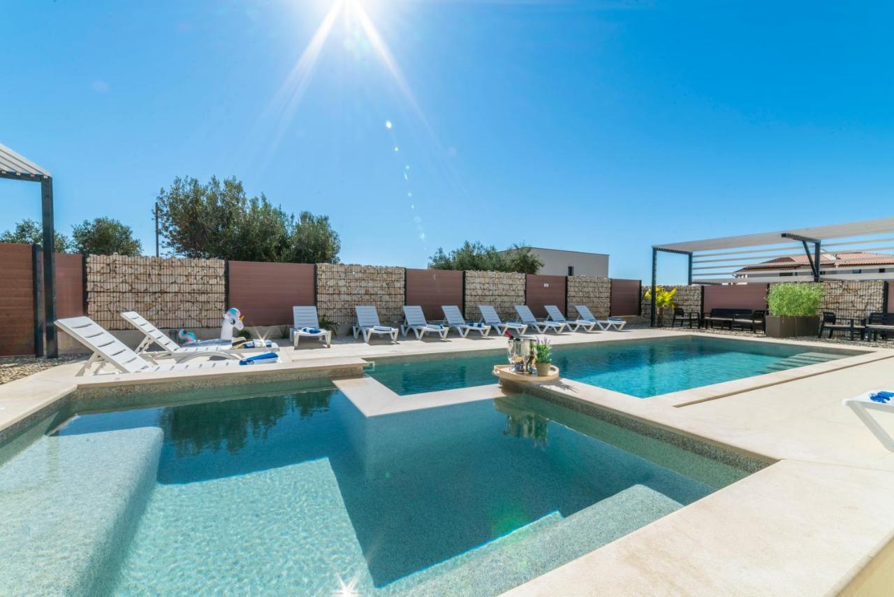 Pinna Residence - Galija بولا المظهر الخارجي الصورة