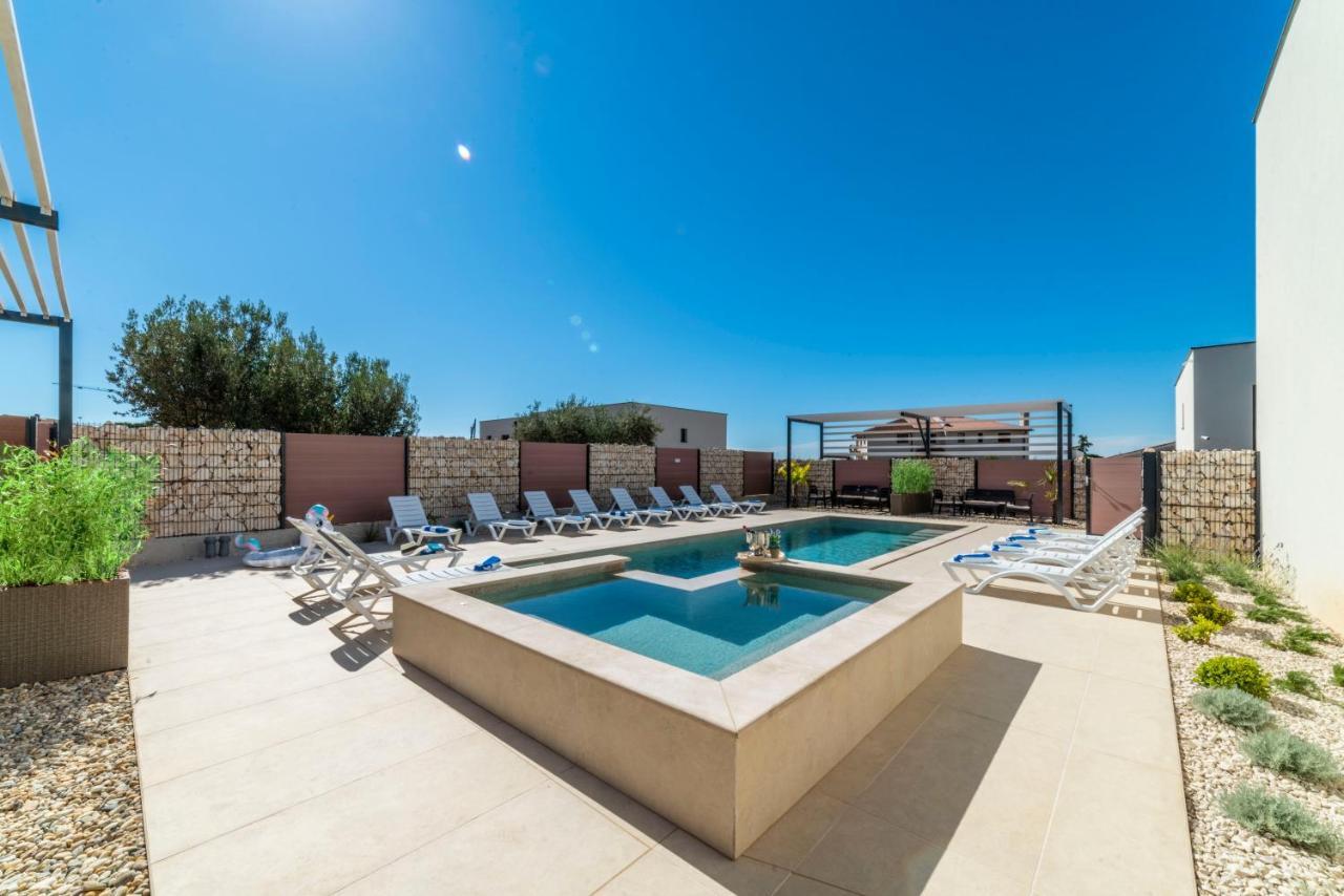 Pinna Residence - Galija بولا المظهر الخارجي الصورة